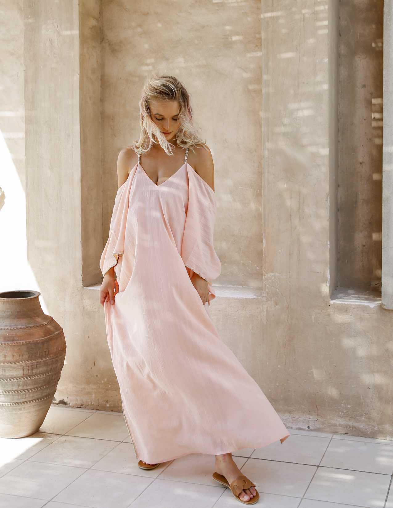 Elegance's salmon pink long beach kaftan dubai